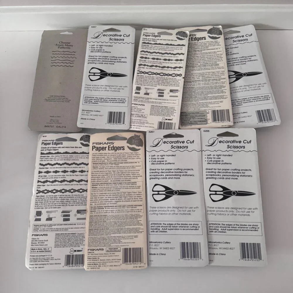 New Fiskars Paper Edgers and Decorative Cut Scissors Lot 9 pair of scissors